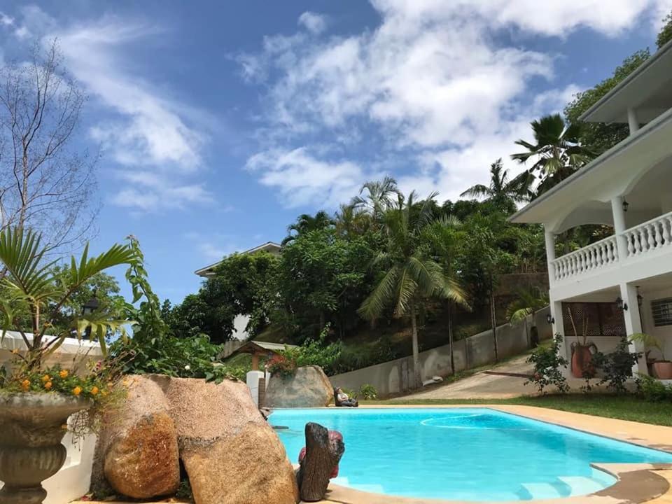 Villa Karibu Au Cap Luaran gambar